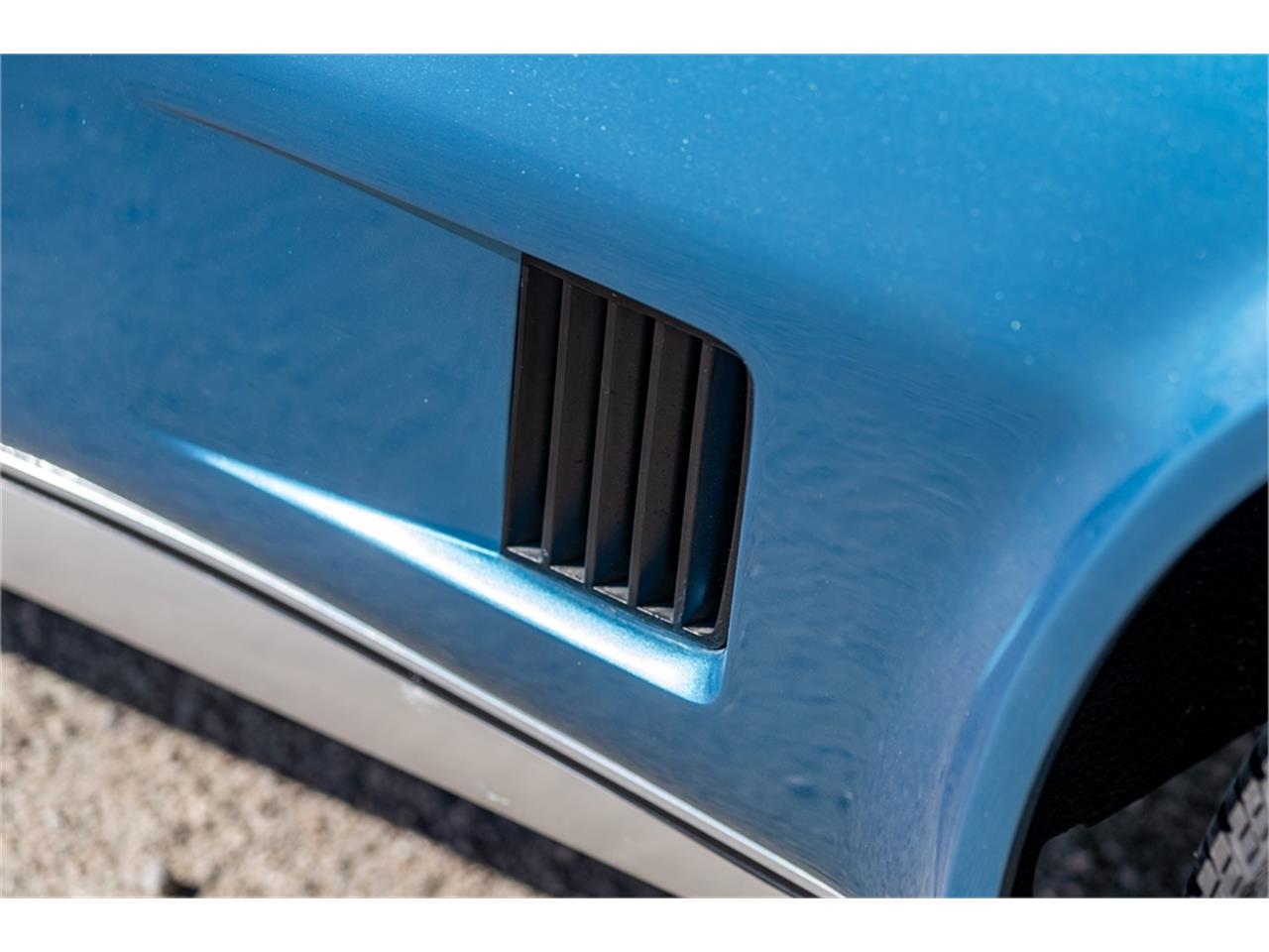 Chevrolet-Corvette-1976-LeMans-Blue-Black-4