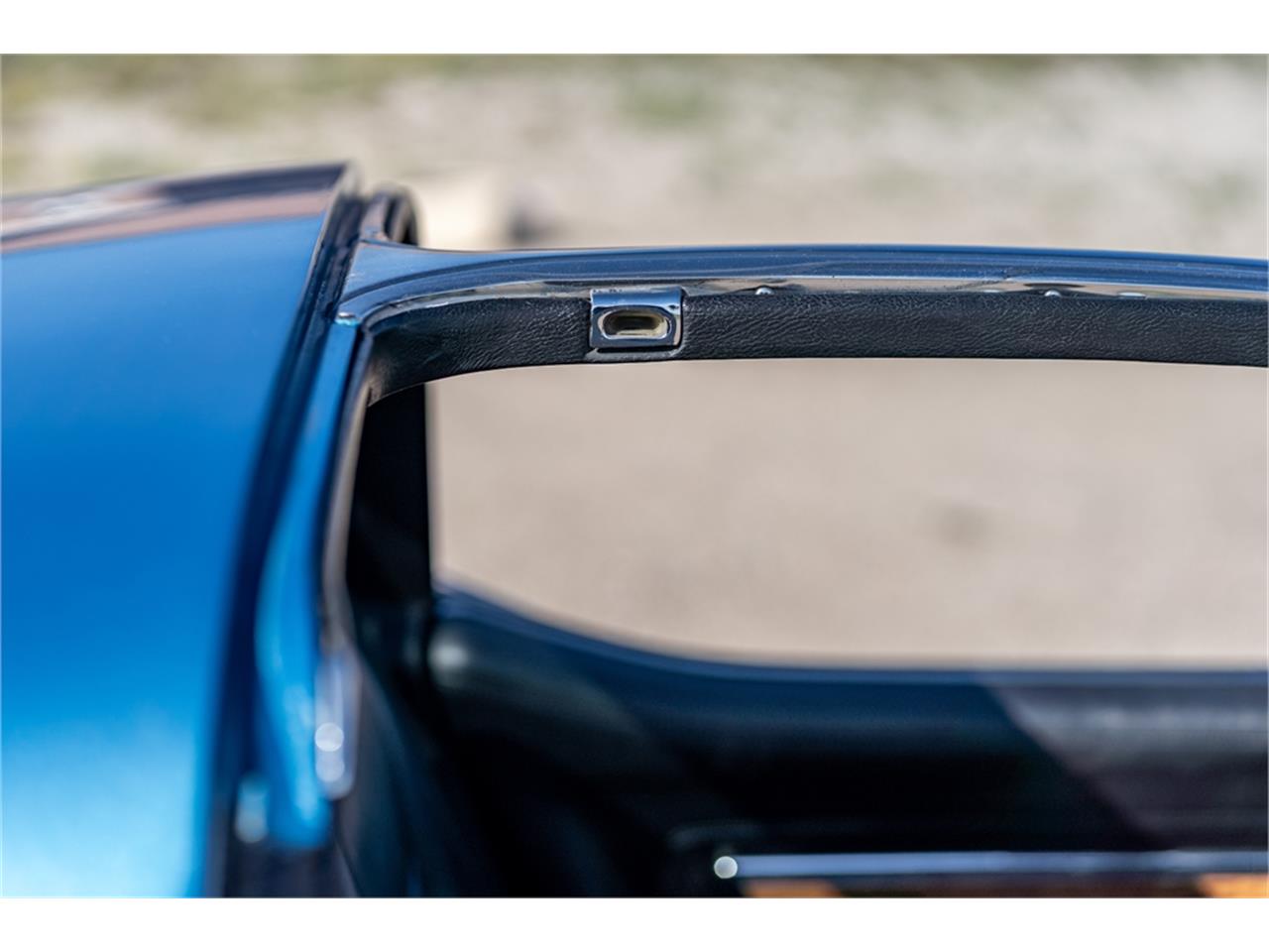 Chevrolet-Corvette-1976-LeMans-Blue-Black-49