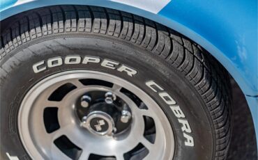 Chevrolet-Corvette-1976-LeMans-Blue-Black-8