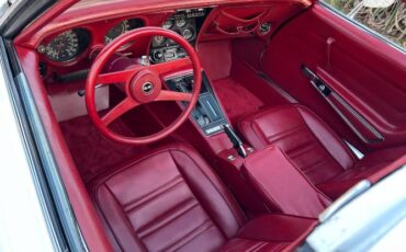 Chevrolet-Corvette-1976-White-13