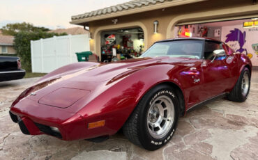 Chevrolet-Corvette-1977-Coupe-18