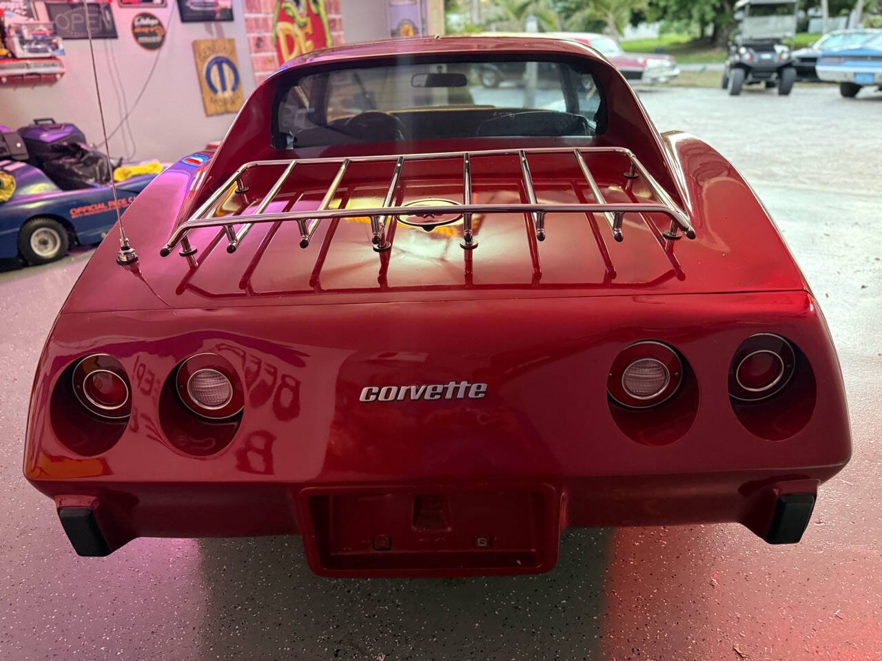 Chevrolet-Corvette-1977-Coupe-3