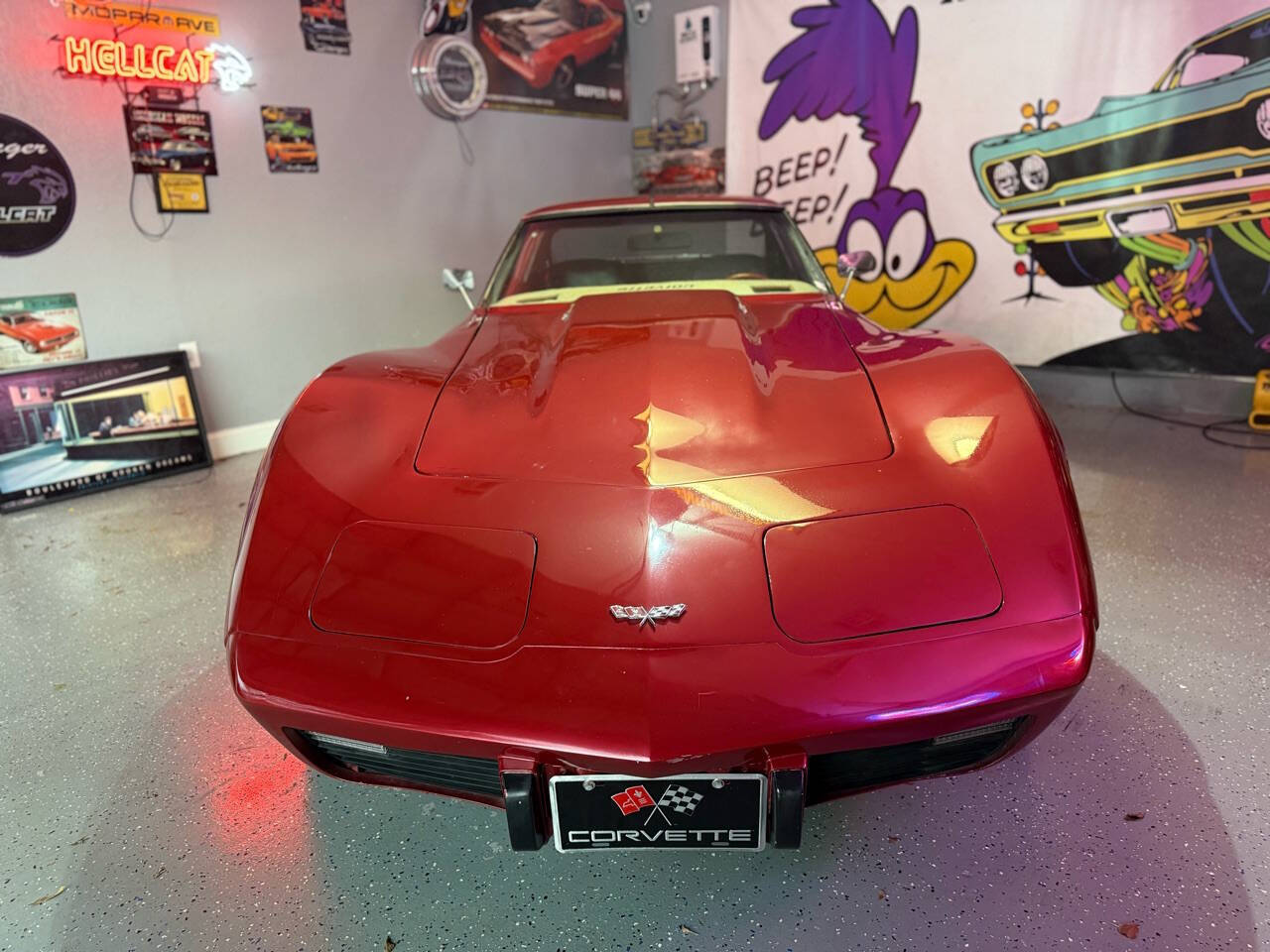 Chevrolet-Corvette-1977-Coupe-7