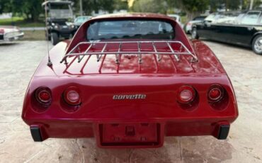 Chevrolet-Corvette-1977-Red-Black-11