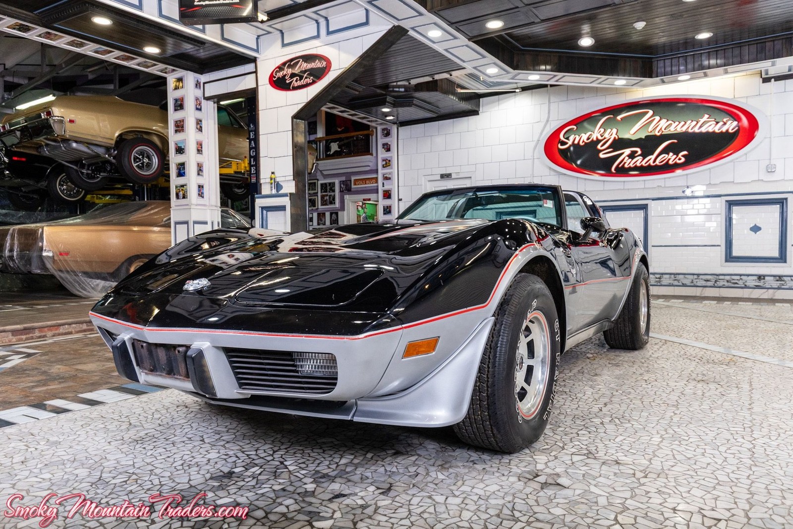 Chevrolet-Corvette-1978-1