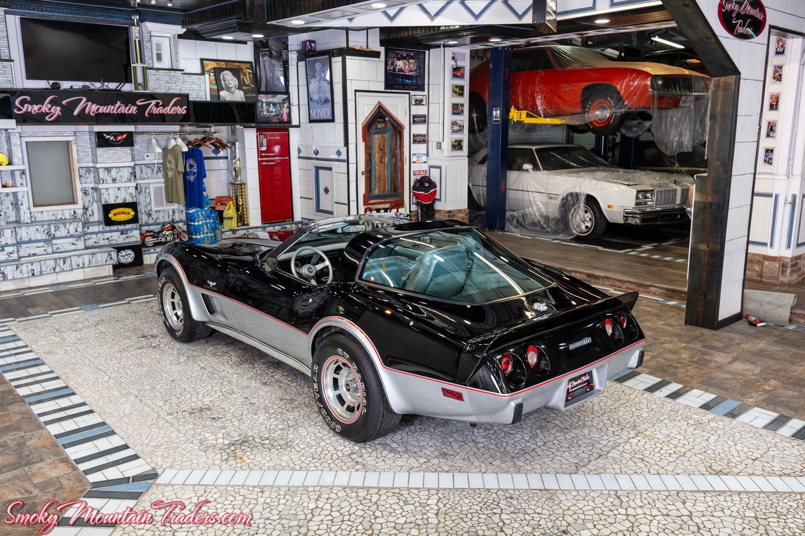 Chevrolet-Corvette-1978-39