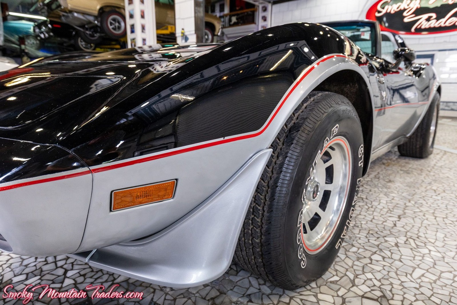 Chevrolet-Corvette-1978-7