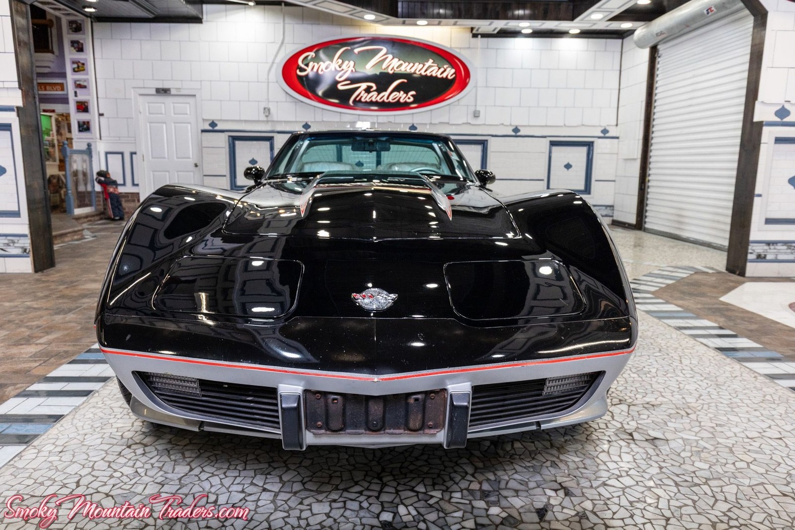 Chevrolet-Corvette-1978-9