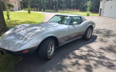 Chevrolet-Corvette-1978-Coupe-11