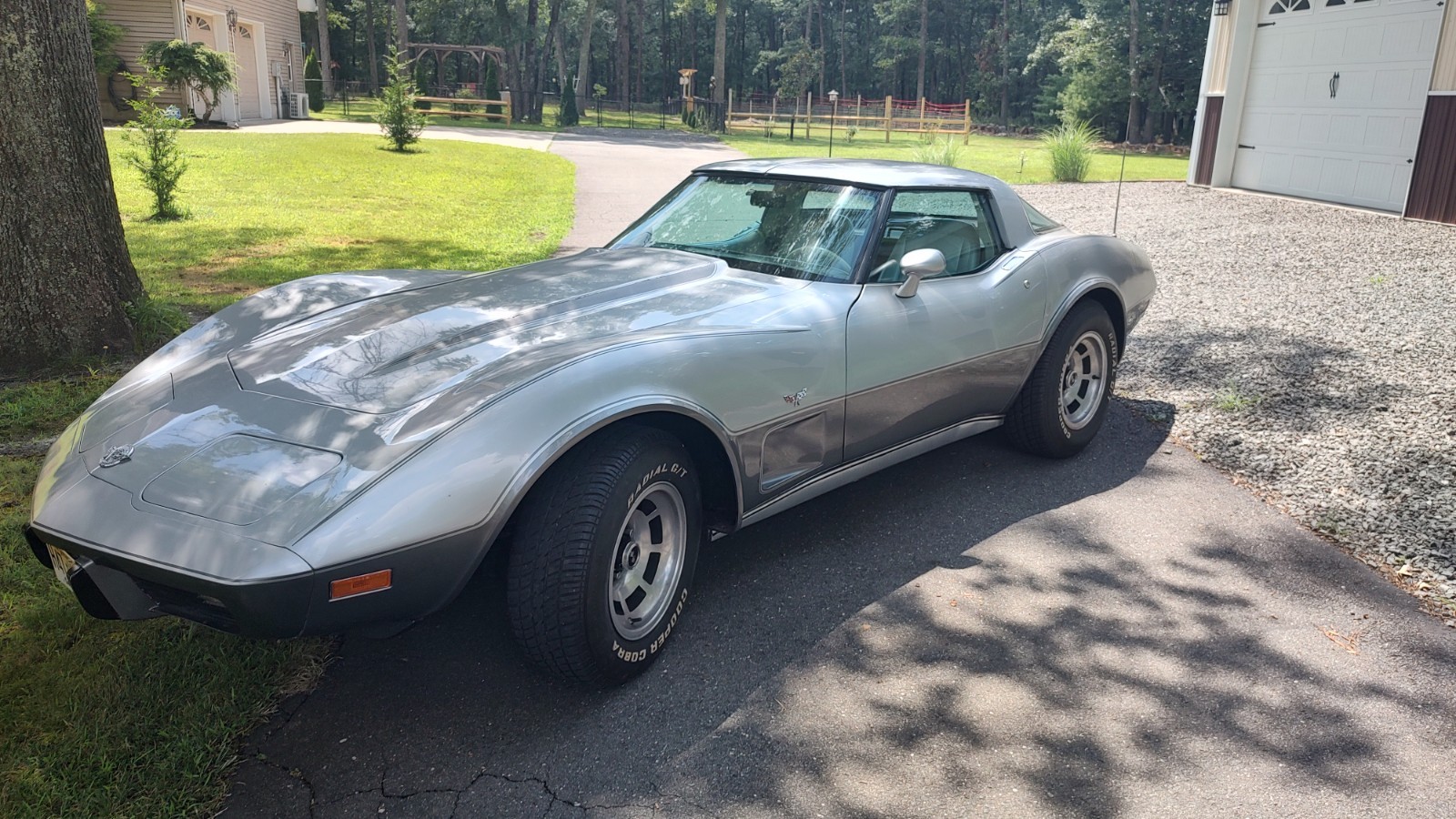 Chevrolet-Corvette-1978-Coupe-11