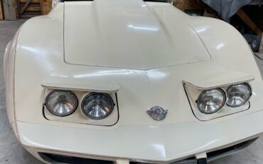 Chevrolet-Corvette-1978-Coupe-13