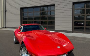 Chevrolet-Corvette-1978-Coupe-2