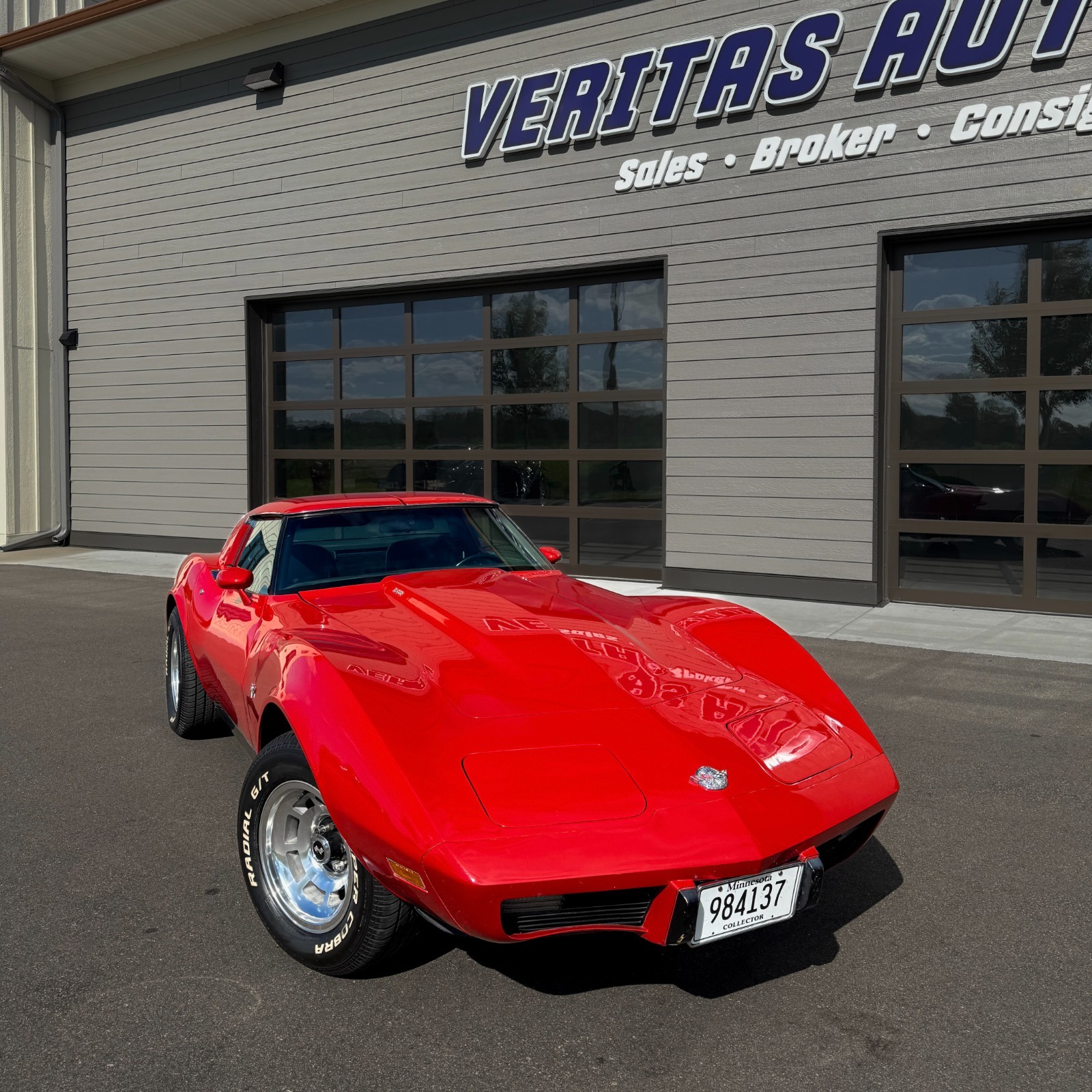 Chevrolet-Corvette-1978-Coupe-2