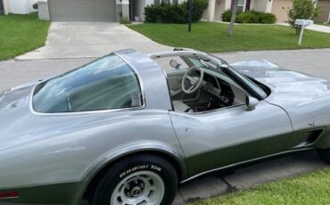 Chevrolet-Corvette-1978-Coupe