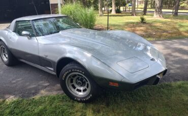Chevrolet-Corvette-1978-Coupe-9