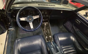 Chevrolet-Corvette-1979-Blue-Blue-18