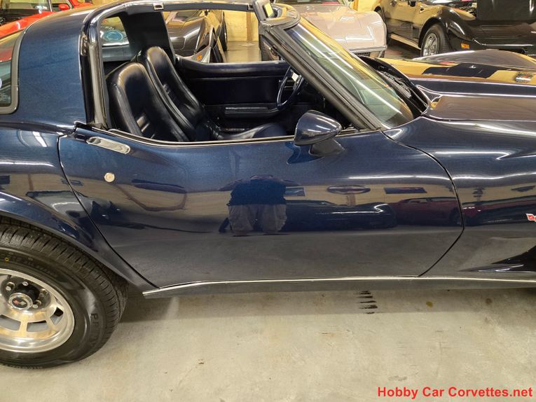 Chevrolet-Corvette-1979-Blue-Blue-41