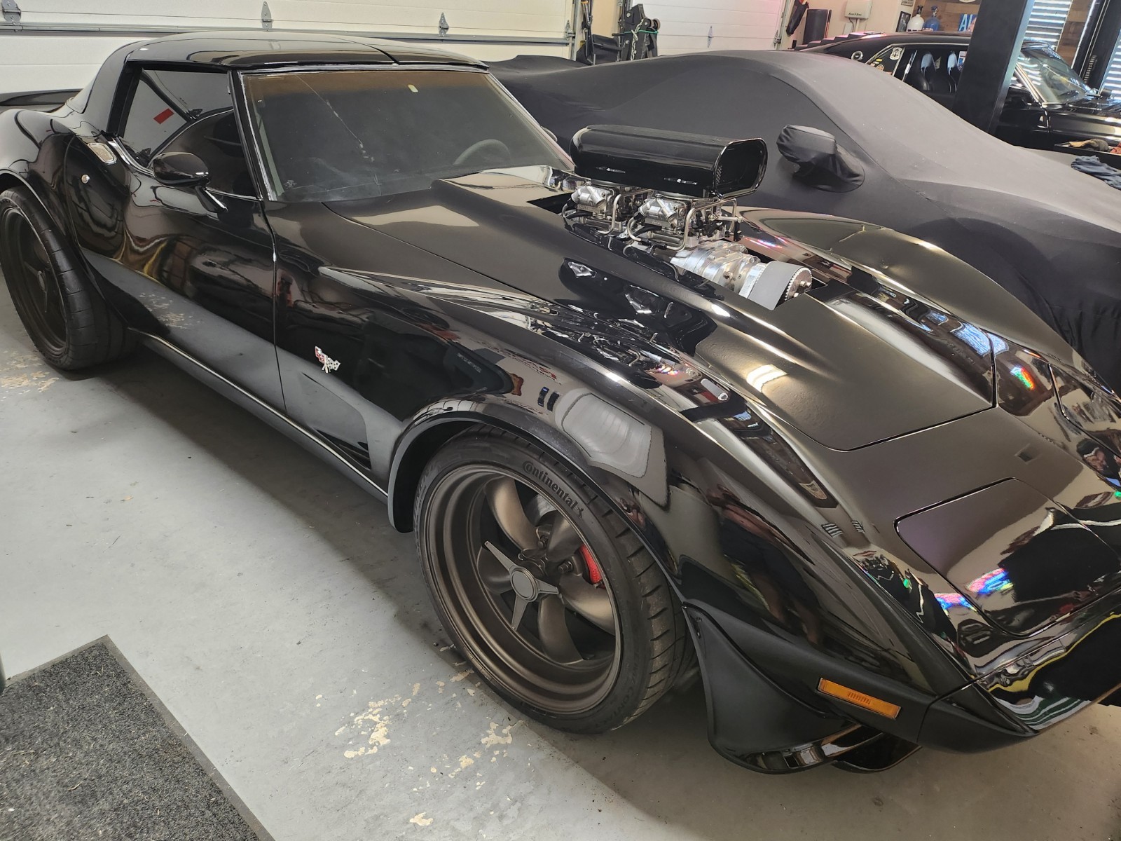 Chevrolet-Corvette-1979-Coupe-10