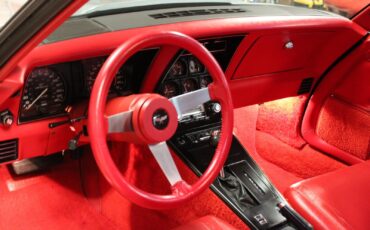 Chevrolet-Corvette-1979-Coupe-14