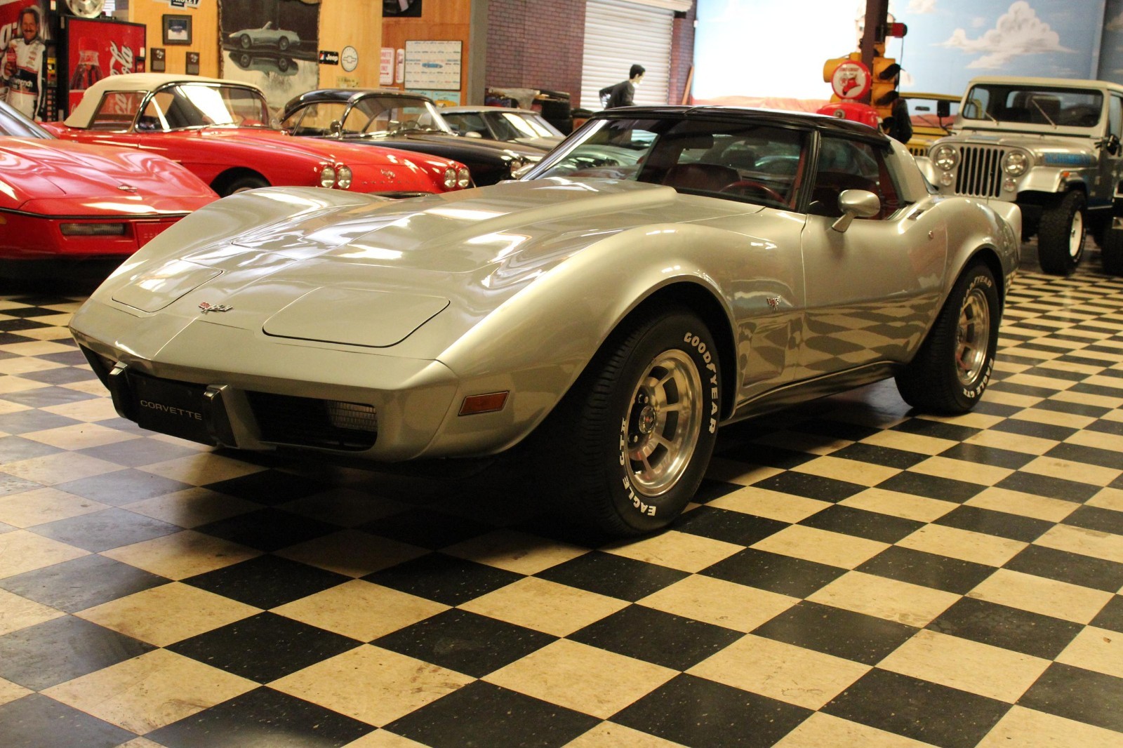Chevrolet-Corvette-1979-Coupe-2
