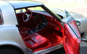 Chevrolet-Corvette-1979-Coupe-22
