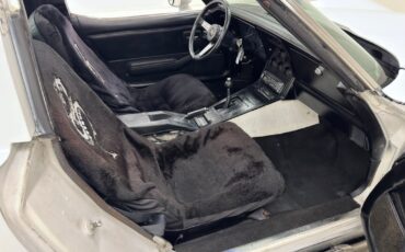 Chevrolet-Corvette-1979-Coupe-36