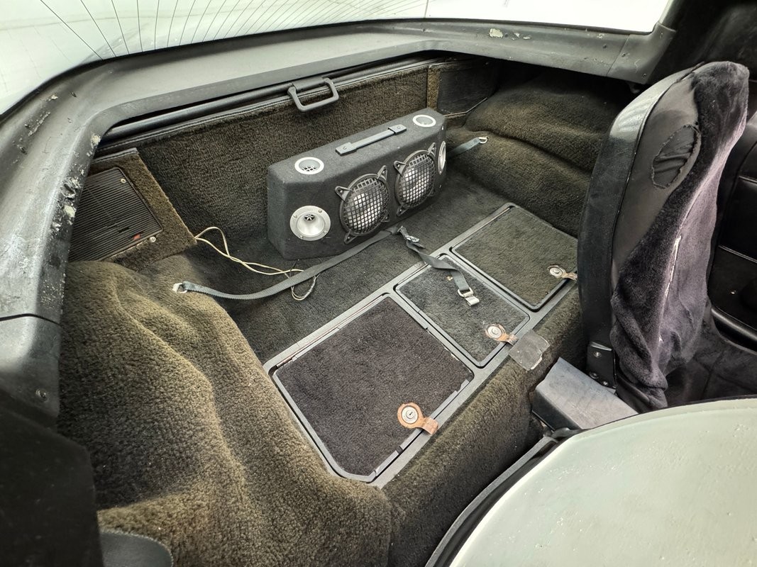 Chevrolet-Corvette-1979-Coupe-37