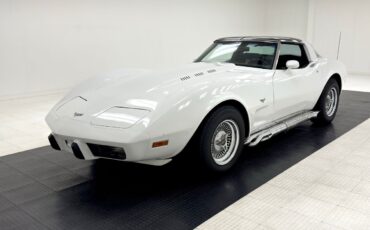 Chevrolet-Corvette-1979-Coupe