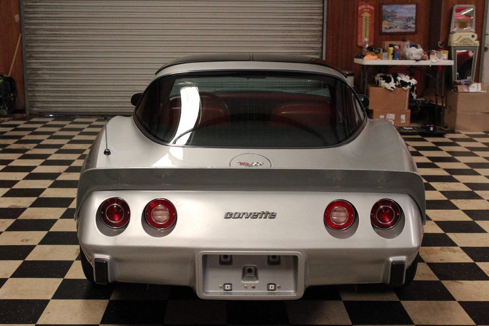Chevrolet-Corvette-1979-Coupe-4