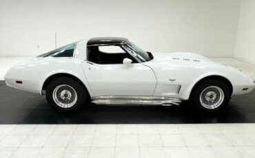 Chevrolet-Corvette-1979-Coupe-6