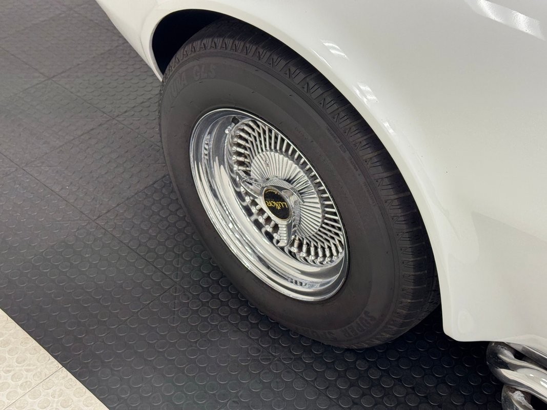 Chevrolet-Corvette-1979-Coupe-9