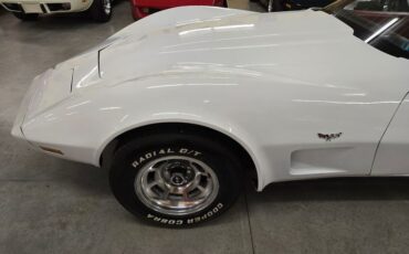 Chevrolet-Corvette-1979-White-Red-45