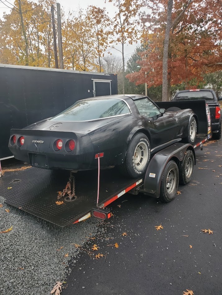 Chevrolet-Corvette-1980-13
