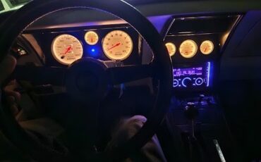 Chevrolet-Corvette-1980-8