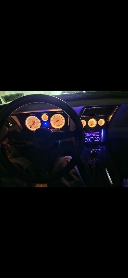 Chevrolet-Corvette-1980-8