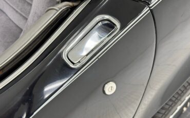Chevrolet-Corvette-1980-Black-Gray-16