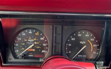Chevrolet-Corvette-1980-Coupe-21