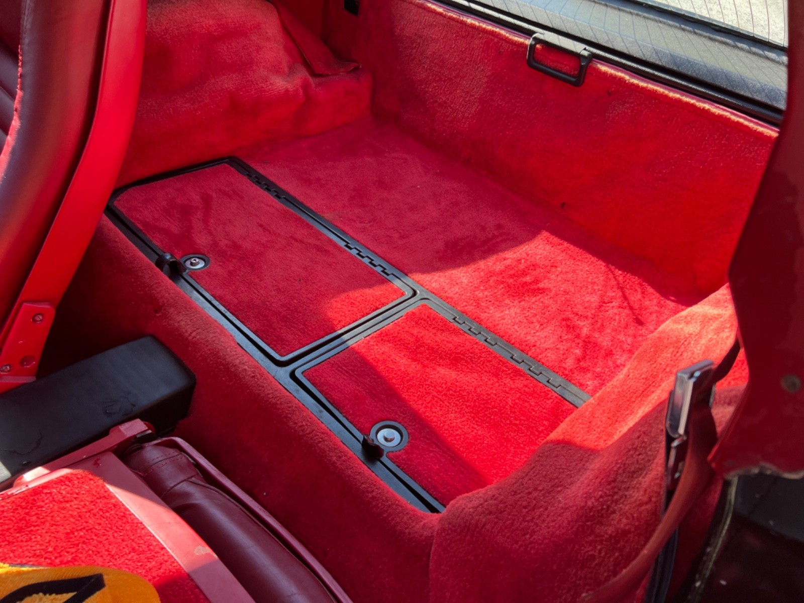 Chevrolet-Corvette-1980-Coupe-23