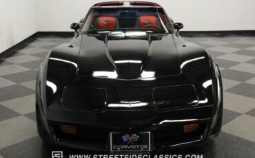 Chevrolet-Corvette-1981-Black-Black-ampamp-Red-15
