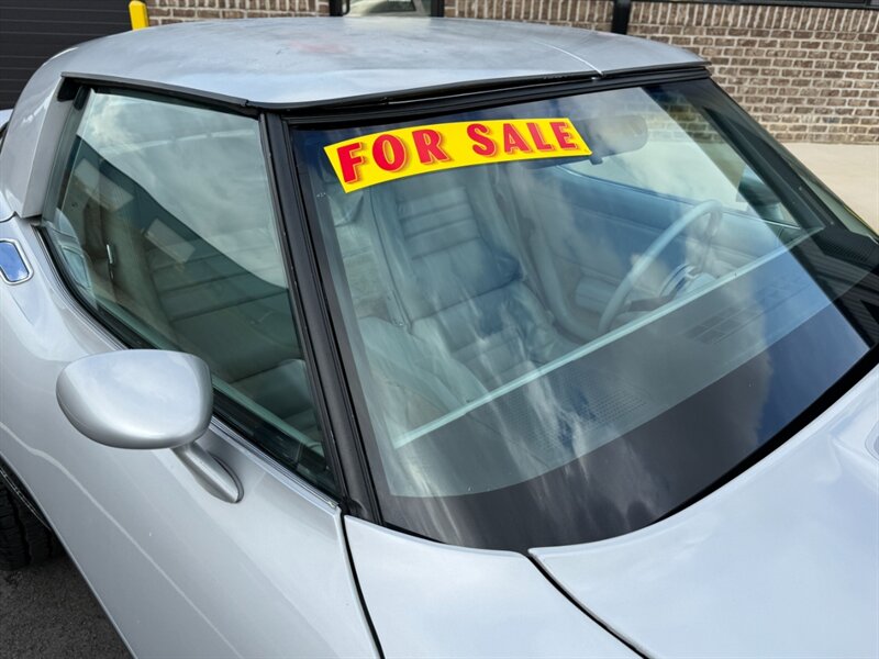 Chevrolet-Corvette-1982-Black-Black-18