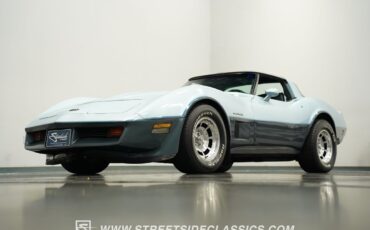 Chevrolet-Corvette-1982-Coupe-20