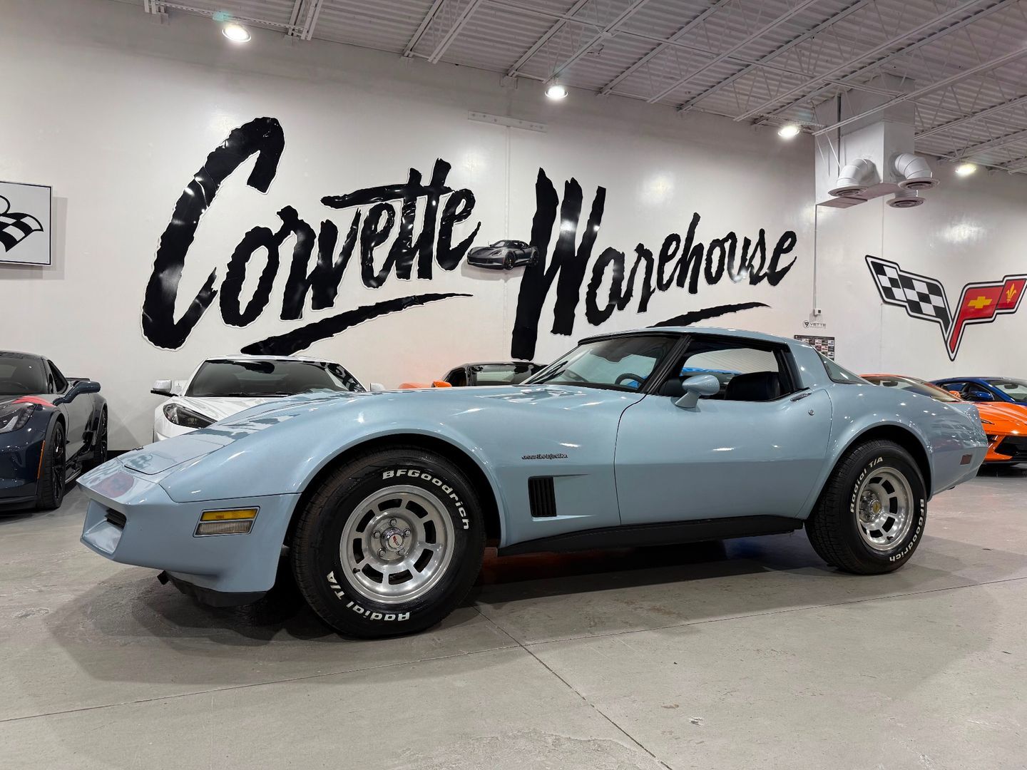 Chevrolet-Corvette-1982-Coupe
