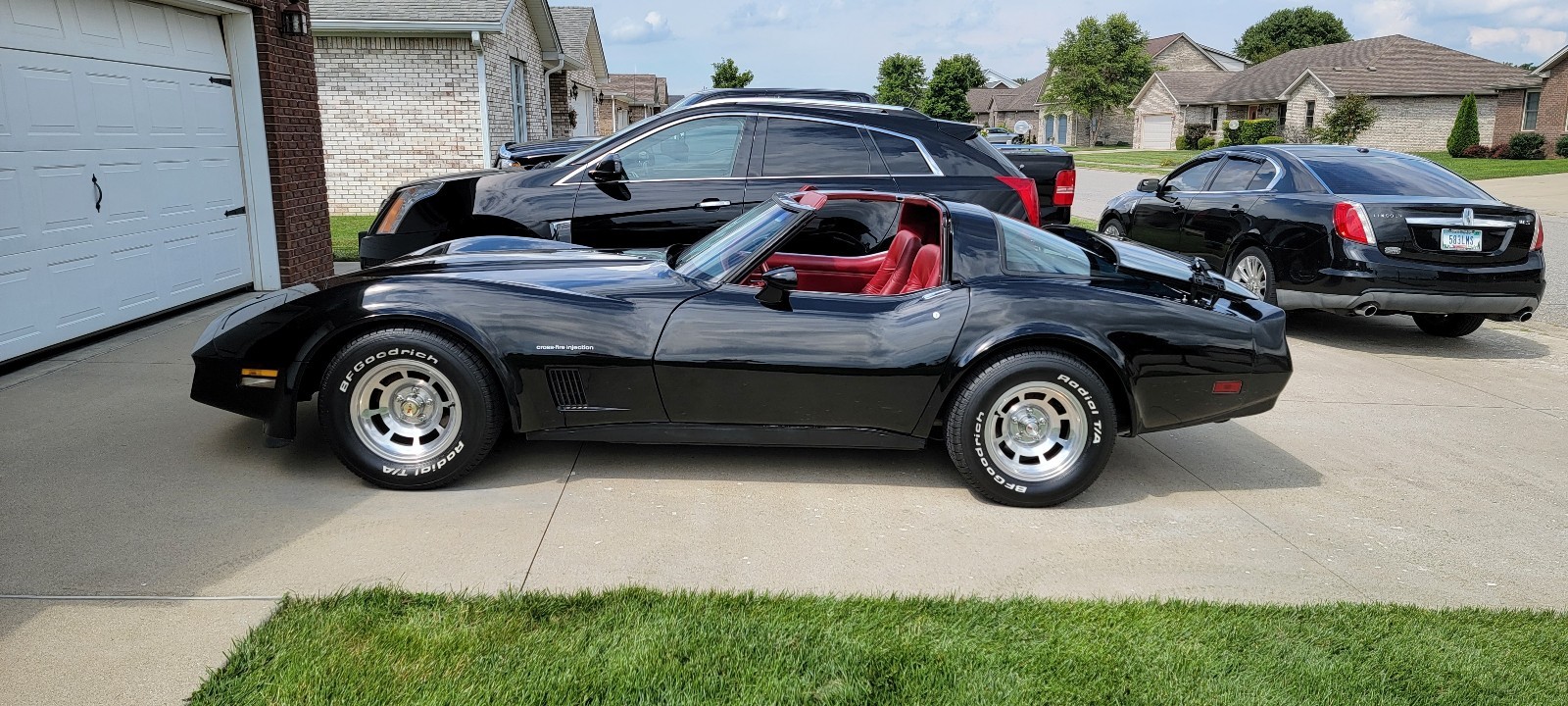 Chevrolet-Corvette-1982-Coupe-5