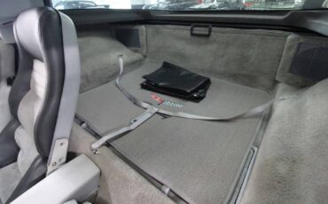 Chevrolet-Corvette-1982-LOW-MILES-34