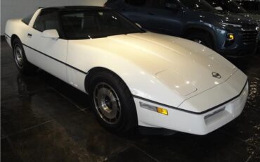 Chevrolet-Corvette-1985-1
