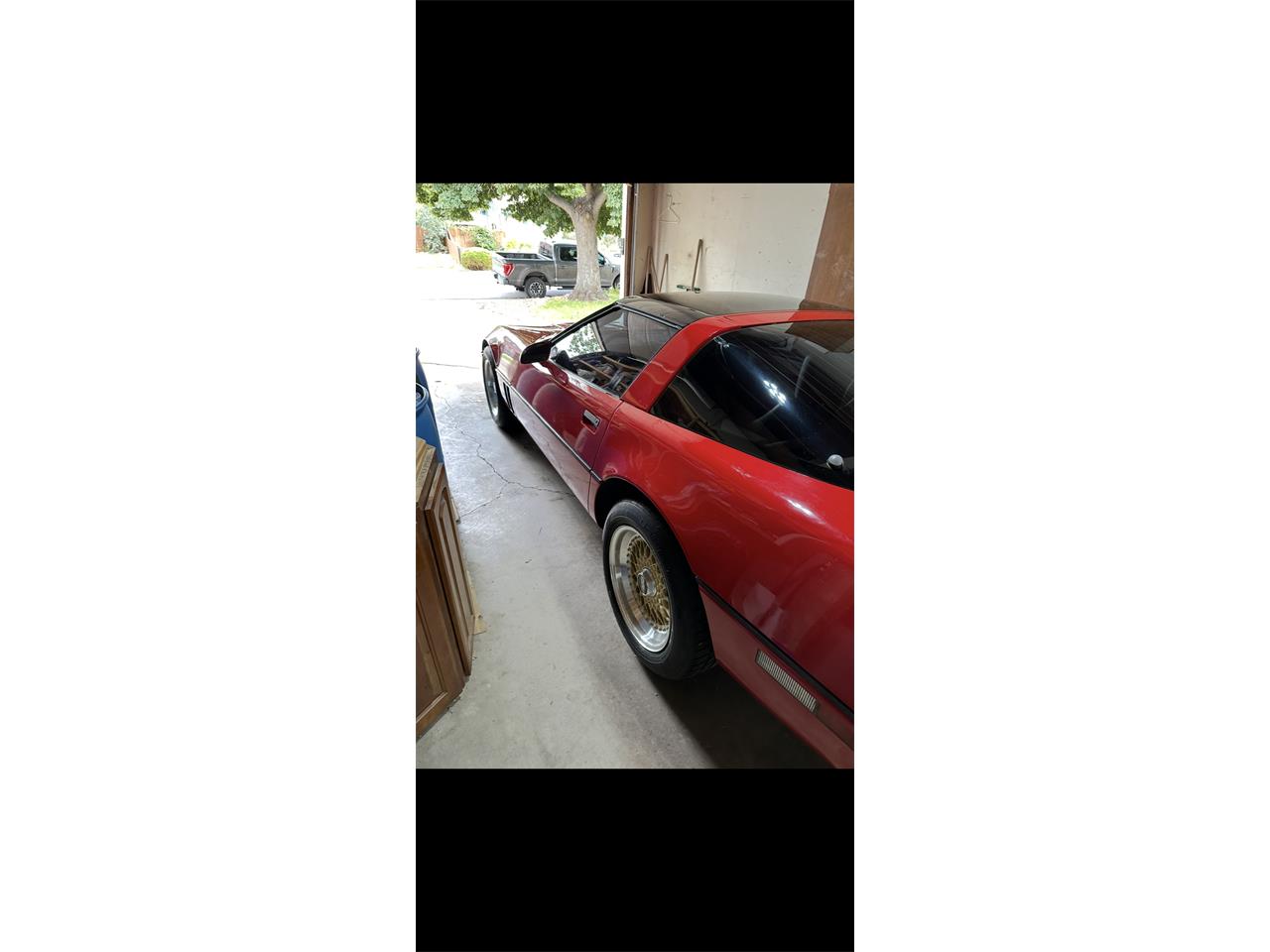 Chevrolet-Corvette-1985-Red-Tan-1