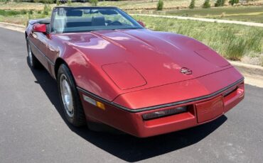 Chevrolet-Corvette-1986-39