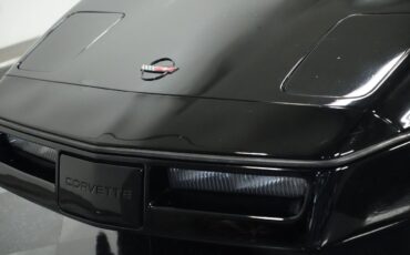 Chevrolet-Corvette-1986-Convertible-17
