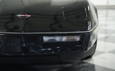 Chevrolet-Corvette-1986-Convertible-18