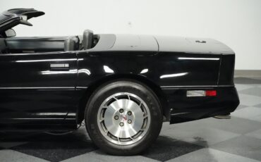 Chevrolet-Corvette-1986-Convertible-22
